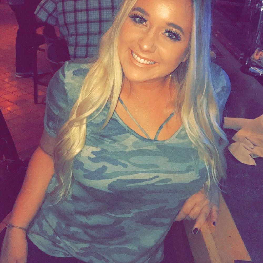 Meet your Posher, Baylee